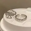 Anel Irregular de Laço para Homens e Mulheres Luxo Leve Estilo Simples Doce Cool Anel de Dedo Aberto Moda Personalizado Anel de Casal