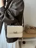 Bolso de mano pequeño cuadrado estilo coreano, ligero, transfronterizo, para mujer, nueva colección invierno 2025, bolso de hombro con estampado de mariposas, bolso cruzado elegante