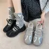 Novos Sapatos Mary Jane para Mulheres Primavera/Verão 2026 Malha Respirável Brancos Casuais da Moda Sapatilhas Femininas