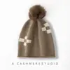 Gorro de punto nuevo estilo coreano para otoño e invierno, gorro holgado de lana reciclada, gorro de punto RPET con protección para las orejas, dropshipping transfronterizo