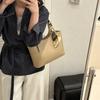 Bolso Tote Retro de Piel Suave para Mujer, Gran Capacidad, Estilo Verano 2026, Bolso Personalizado para Mujer, Bolso de Hombro Simple para el Trabajo y los Viajes