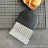 Cortador de Batata Lobo em Aço Inoxidável Multifuncional Faca Ondulada Espessada Fatiador Ondulado Cortador de Legumes Elaborado Faca para Batatas Fritas