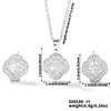 Colar Brincos Trevo de Quatro Folhas Microincrustados Conjunto de Duas Peças Feminino Luxo Leve Design de Nicho Senso de Alto Padrão Influenciador Digital Elegante Conjunto de Joias