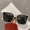 Gafas de Moda Cuadradas Distintivas Estilo Coreano Gafas de Sol para Conducir Pareja Femenina Gafas de Calle de Moda Anti-UV Estilo Coreano para Hombres