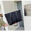 Bolso para Mujer de Gran Capacidad 2025 Nuevo Llegado Moda Primavera y Verano Bolso de Hombro Rombo Bolso Tote Popular de Cuero Sintético para Viajes de Negocios