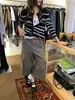 MZI STUDIO Outono Inicial Novo Estilo Coreano Retrô Jacquard Bloco de Cores Redutor de Idade Gola Redonda Manga Longa Cardigan de Tricô A80135