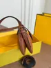 Bolso de Hombro para Mujer 2026 Nuevo Modelo Mini Bolso Cruzado Bolso de Axila Clásico Elegante Moderno Versátil