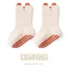 26 calcetines de bebé de goma simples tridimensionales estilo coreano, calcetines de piso para bebés y niños pequeños, calcetines lindos de animales con orejitas antideslizantes