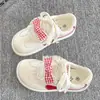 Zapatillas de Entrenamiento Alemanas Gruesas, Lindas y Originales para Mujer, Nuevas Versátiles para Chicas Lindas Primavera y Otoño 2026, Tenis Blancos Gruesos con Lazo