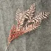Nova Recomendação Cola Plástica Galho Longo Grama Crescente Salão de Casamento Teto Folha Crescente Pendurado na Parede Decoração de Casamento Flores Artificiais
