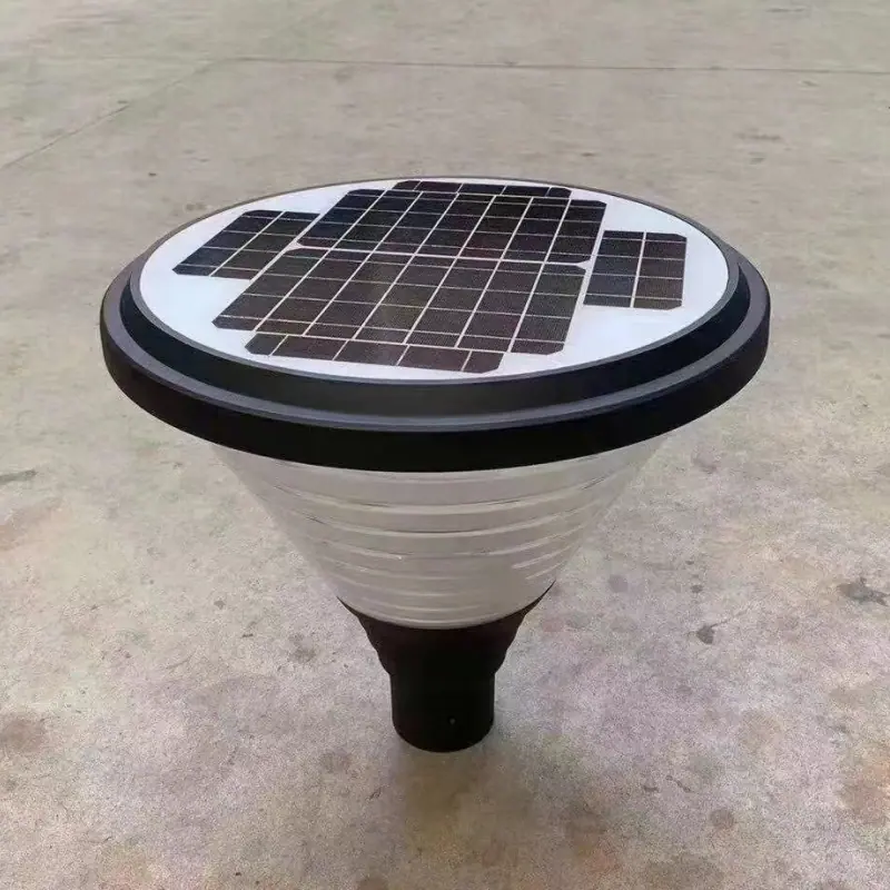 太阳能灯具.jpg