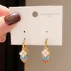 Brincos de Flor Redonda de Zircônia Banhados a Ouro 18K Real Estilo Levemente Luxuoso Geométrico Retrô Versátil Nicho Brincos de Ponta