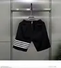Venta Directa de Fábrica Pantalones Cortos de Seda Helada de Secado Rápido para Hombre, Estilo Delgado de Verano con Cuatro Rayas, Pantalones Deportivos de Cinco Puntos, Pantalones Casuales de Longitud Media, Modernos