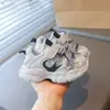 Nuevos Zapatos Deportivos Infantiles Otoño 2026 Malla Transpirable Zapatos de Correr para Niños Antideslizantes Moda para Niñas Zapatos de Papá