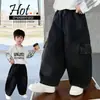 Calças Jeans de Primavera para Meninos 2026 Novas Roupas de Primavera e Outono para Crianças Estilo Coreano Calças de Trabalho Largas Calças de Perna Reta Wide Leg para Meninos