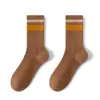 Lanzamiento de Nuevo Producto: Calcetines Cómodos de Media Pantorrilla para Otoño e Invierno, Calcetines Deportivos de Algodón a Rayas Retro Modernos, Calcetines de Moda para Hombre Business Casual