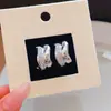Pendientes de Tachuela con Borla de Gota de Agua y Mariposa de Circonita Cúbica Estilo Coreano Pendientes de Lujo Ligero de Alta Gama Joyería de Oreja Versátil de Moda Exquisita para Viajes