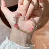Pulsera Romántica de Cristal Falso con Forma de Fresa y Flores para Mujer, Pulsera de Cuentas de Temperamento Simple y de Moda, Joyería de Mano Versátil de Alta Gama
