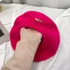 Boina de tricô cinza versátil estilo coreano para mulheres, gorro quente de inverno, faz o rosto parecer menor, adequado para cabeças grandes, chapéu da moda