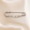 Falda de Cintura Ceñida con Pin Pantalón Cintura Cambiable Hebilla Pequeña Ajustable Pierna de Pantalón Cambiable Corto Artefacto Fijo Ropa Anti-Luz Broche Accesorios