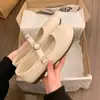 Zapatos planos retro Mary Jane para mujer, nuevo modelo 2026, versátiles para primavera y otoño, zapatos cómodos de suela blanda que no cansan los pies, adecuados para combinar con faldas, zapatos pequeños de piel