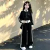Conjunto Deportivo de Otoño para Niñas 2026, Ropa Infantil Estilo Coreano Súper Popular, Chaqueta de Otoño de Gran Apariencia para Niños Mayores, Moderno