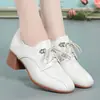 Zapatos de Piel Suave con Suelas Blandas, Tacón Medio Grueso, Punta Plana, Corte Profundo, Cómodos y Elegantes, Zapatos Profesionales Negros para Madres de Mediana Edad y Mayores, Zapatos de Mujer