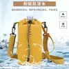 Bolso de hombro único de moda para botella de agua para mujer, bolso cruzado portátil para deportes al aire libre, funda para teléfono móvil, bolsa ligera al por mayor para taza de agua transfronteriza