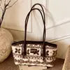 Bolso de Mujer de Moda y Versátil 2025 Nuevo Invierno Elegante Bolso de Hombro para Viajar Gran Capacidad Bolso Simple para el Brazo