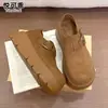 Mocassins femininos retrô de couro genuíno com sola grossa para aumentar a altura, sapatos Birkenstock, novos mocassins slip-on outono 2026