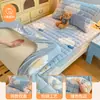 Juego de sábanas acolchadas estampadas de terciopelo de leche de invierno, que incluye una sábana bajera, una sábana encimera y un protector de colchón, adecuado para dormitorios de estudiantes y literas, proporcionando calidez y protección para el colchón