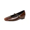 Zapatos Mary Jane de Piel de Vaca con Hebilla Elevadora Interna para Mujer, Nuevos Estilo Francés Estilo Pequeña Fragancia, Primavera y Otoño 2025