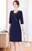 Salón de belleza para jardín de infantes cuello en V nuevo traje profesional ropa de mujer ventas de otoño departamento herramientas vestido hangtai ropa de trabajo