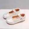 Zapatos de piel para niña 2026 modelo nuevo de otoño moda infantil encaje versátiles zapatos de princesa bebé mocasines bajos