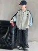 Chaqueta de béisbol para niños 2026 nuevo modelo ropa de otoño para niños chaqueta elegante versátil guapa estilo coreano para niños pequeños