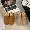 Zapatos Birkenstock para mujer todo incluido 2026 nuevo estilo de invierno forrados de felpa cálidos mocasines slip-on retro Birkenstock zapatos de algodón para mujer
