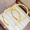Pulsera de bambú cepillado con diamantes y oro antiguo de arena de alta retención de color del mismo estilo de Gold Store para mujer. Nueva pulsera de bambú chinoiserie al por mayor.