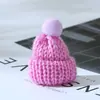 Directo de fábrica sombrero de lana tejido coreano accesorios decorativos de pompón de lana hechos a mano mini sombrero de Navidad al por mayor