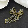 Broche de Pajarita Incrustado con Diamantes de Venta Caliente Transfronteriza para Mujer, Broche de Pajarita Retro de Lujo de Gama Alta, Accesorio de Pin de Gama Alta