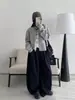 Sun Yoo: Tejido elegante, suave pero con una buena silueta. Suéter cárdigan cómodo, corto y acogedor para otoño e invierno