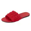 Pantuflas de verano para exteriores 2025 primavera-verano nuevas sandalias de una tira talla grande zapatos planos casuales de playa elegantes para mujer