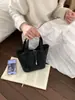 Bolso de Cubo de Mano Más Vendido Transfronterizo para Mujer 2026 Nuevo Estilo Bolso de Hombro Casual Simple Bolso Cesta Versátil de Moda
