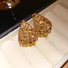 Brincos Pendentes de Gota d'Água Vazados Cravejados de Diamante, Brincos Estilo Moda Retro Europeu e Americano, Brincos de Luxo Leve e High-End Atacado para Mulheres