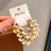 Paquete de 4 Gomas para el Cabello Sencillas con Patrón Ondulado Color Té con Leche, Elásticos Elegantes para el Cabello, Cuerdas Básicas de Alta Elasticidad para Mujeres