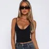 AliExpress estilo ins moda streetwear sexy cuello en V color liso corta versátil ajustada estilo europeo y americano camisola venta al por mayor