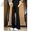 Calças Masculinas Simples e Fluidas Outono 2026 Retro Americano Confortáveis Elegantes Emagrecedoras Alongadoras de Perna Levemente Flare Tendência