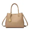 Bolsas Bolsa de Ombro Bolsa Transversal 2025 Nova Moda Feminina para o Dia a Dia Bolsa para Mulheres de Meia-Idade Mãe