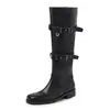 Talla grande 34-42 hebilla de cinturón estilo dulce y genial 2026 otoño versátil botas de combate de chica popular para mujer 3.5cm botas de jinete adelgazantes