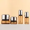 Botella cosmética de liberación rápida en stock 50 ml Exportación a Europa y América Botella cosmética 50 g Botella de loción minimalista de moda