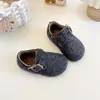 Zapatos Retro de Felpa tipo Birkenstock para Niños Otoño/Invierno Nuevas Llegadas Zapatos de Algodón Gruesos y Cálidos para Bebé Suela Suave Antideslizante Zapatos para Niños y Niñas